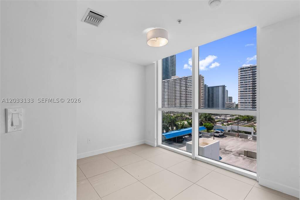 2 Bedroom Apartment/Flat's Image 23