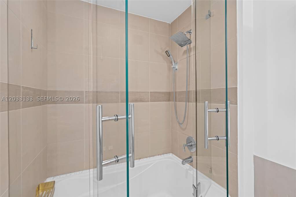 2 Bedroom Apartment/Flat's Image 30