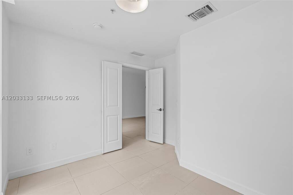 2 Bedroom Apartment/Flat's Image 50
