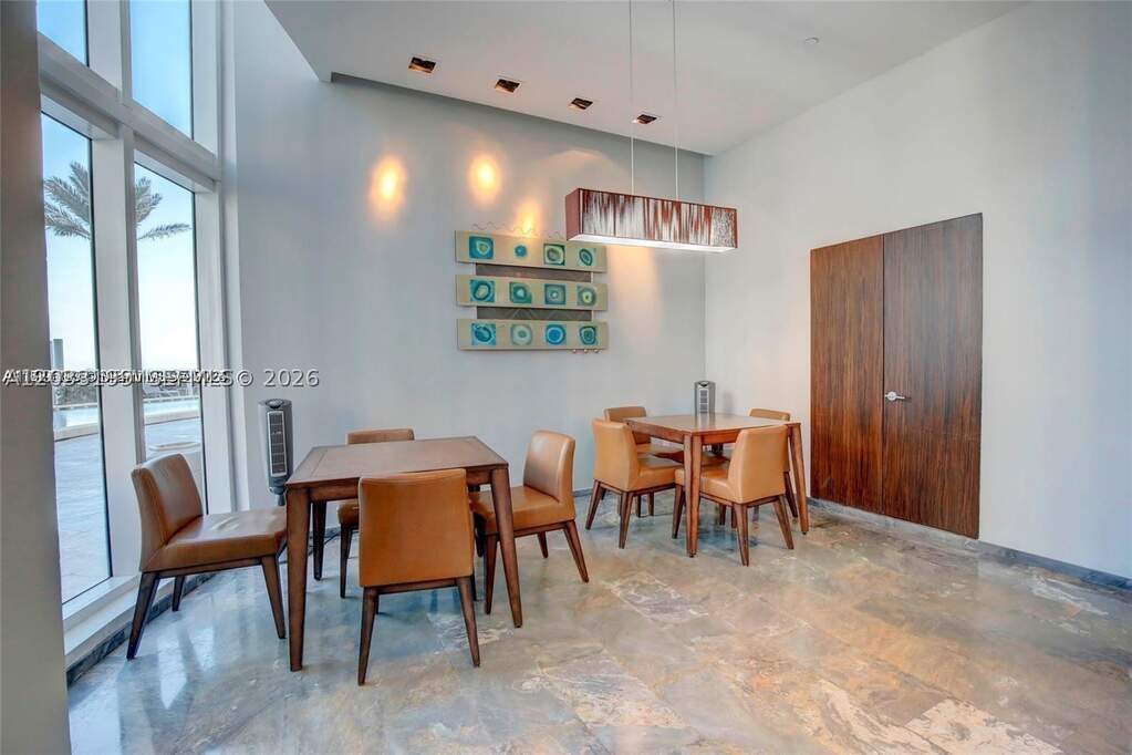 2 Bedroom Apartment/Flat's Image 39