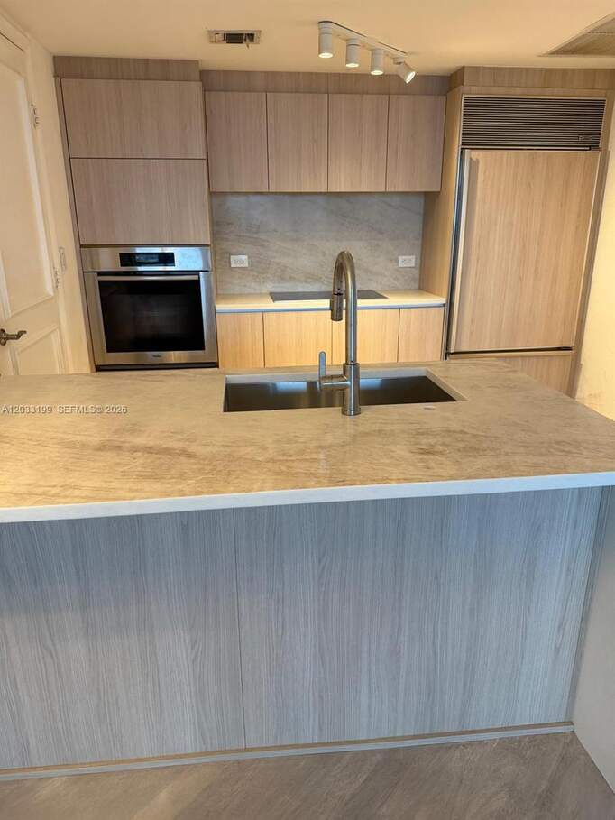 2 Bedroom Apartment/Flat's Image 3