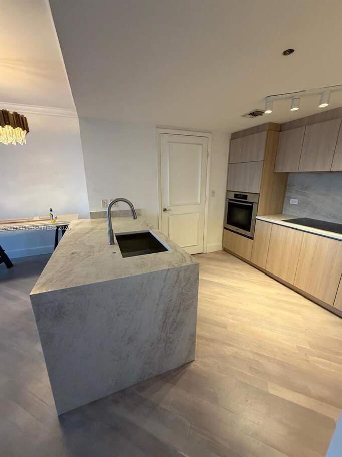 2 Bedroom Apartment/Flat's Image 4