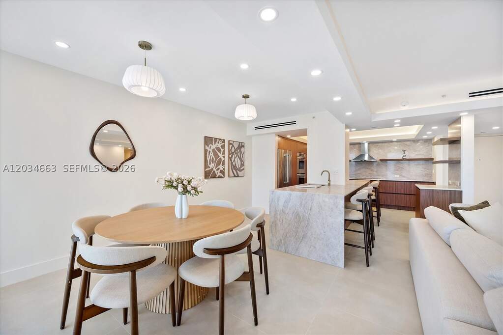 2 Bedroom Apartment/Flat's Image 8