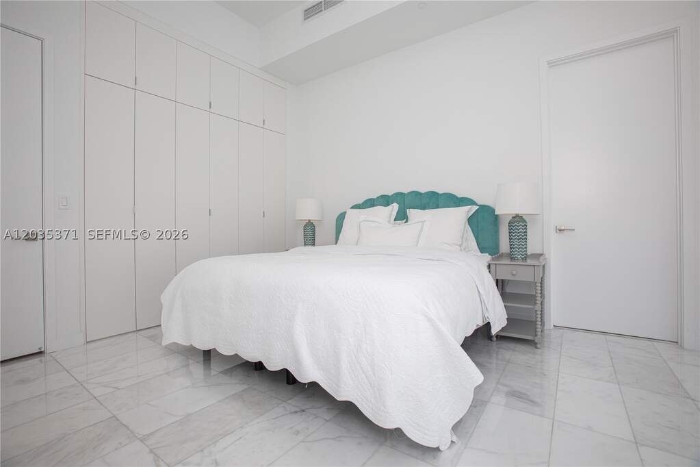 4 Bedroom Apartment/Flat's Image 16