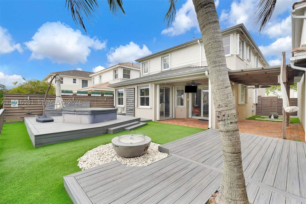 4 Bedroom Single Family Home/House's Image 27