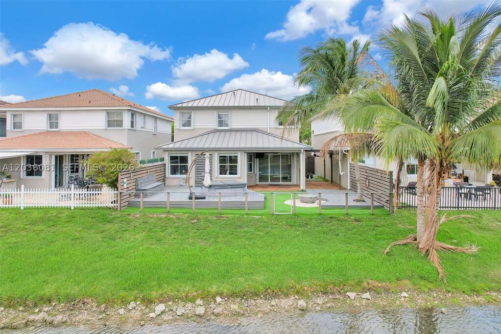 4 Bedroom Single Family Home/House's Image 33