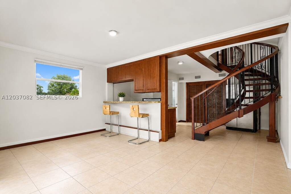 4 Bedroom Single Family Home/House's Image 9