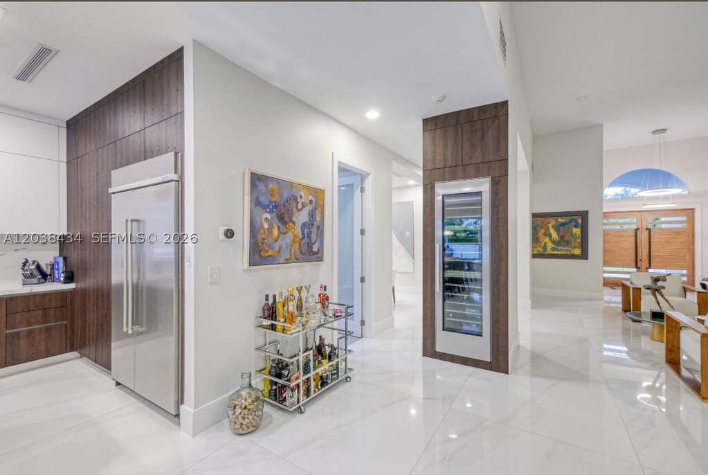 4 Bedroom Single Family Home/House's Image 7