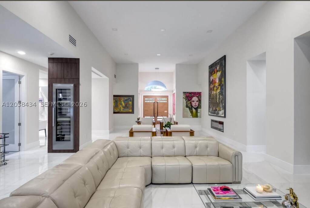 4 Bedroom Single Family Home/House's Image 10