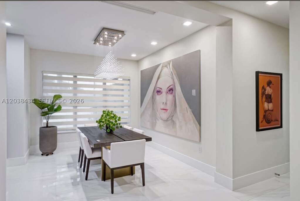 4 Bedroom Single Family Home/House's Image 12