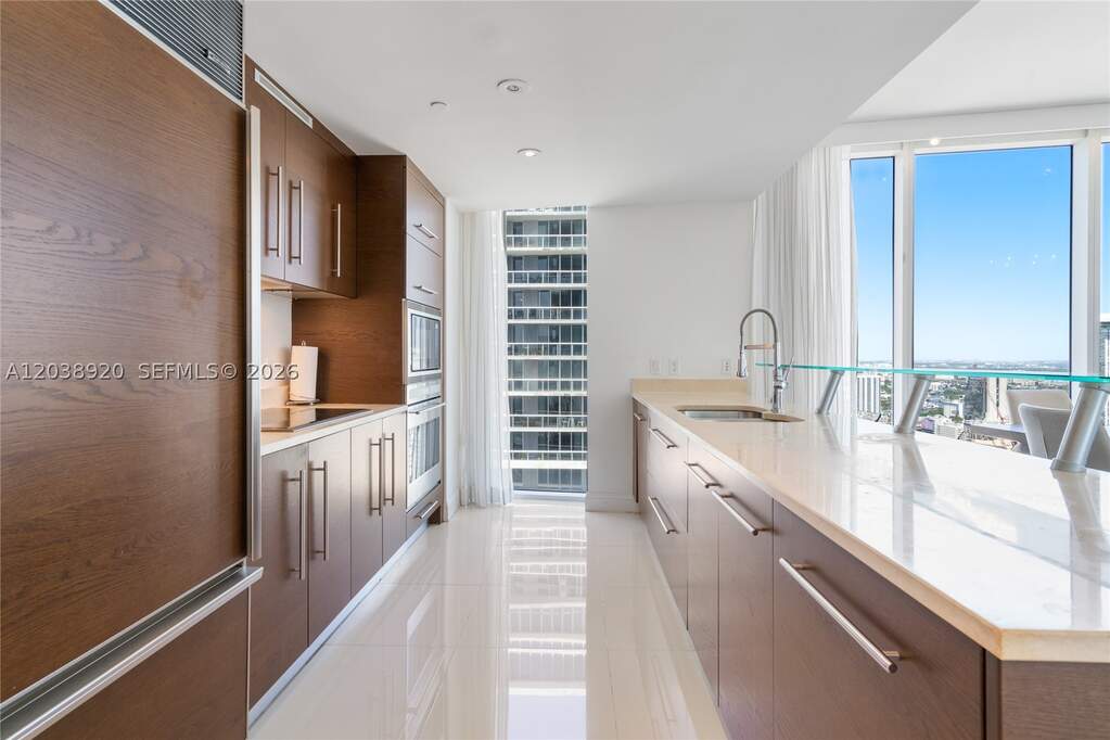 2 Bedroom Apartment/Flat's Image 24