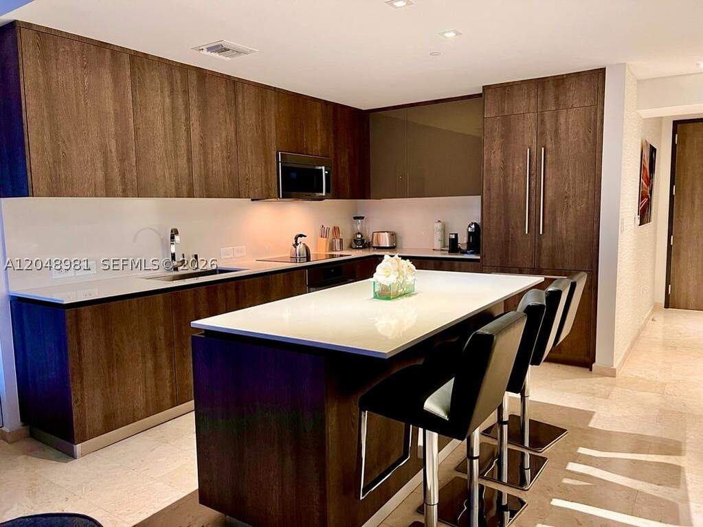 1 Bedroom Apartment/Flat's Image 3