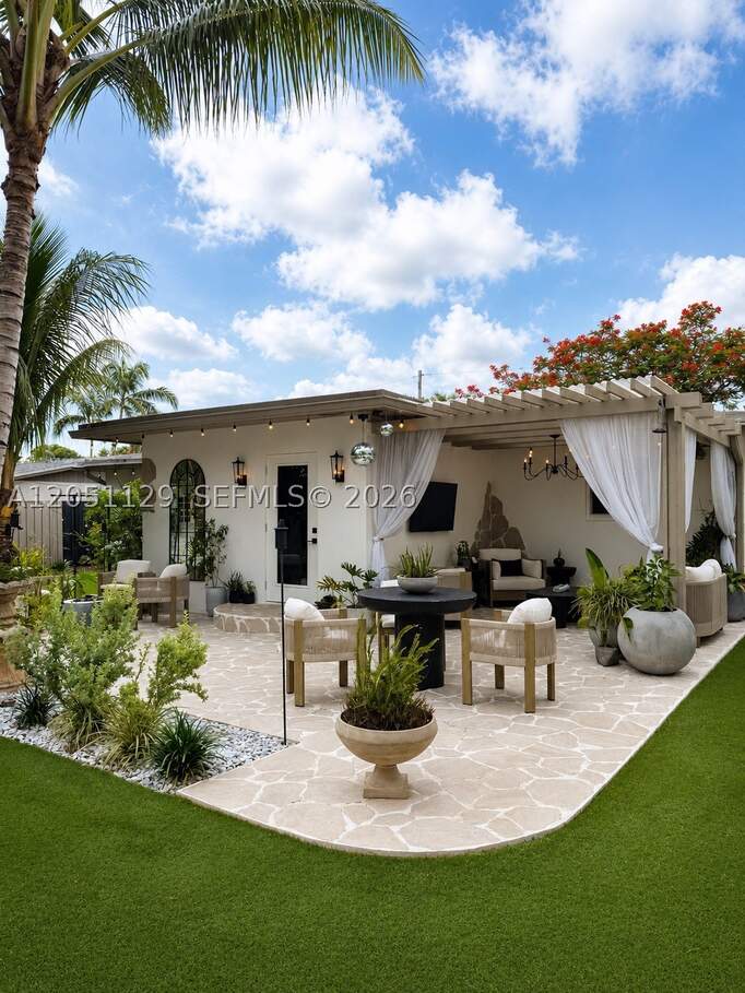 3 Bedroom Single Family Home/House's Image 38