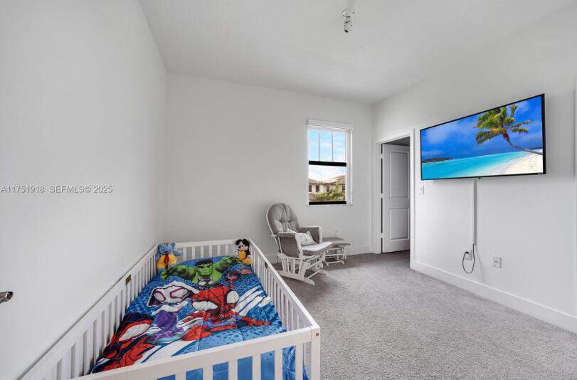 5 Bedroom Single Family Home/House's Image 16