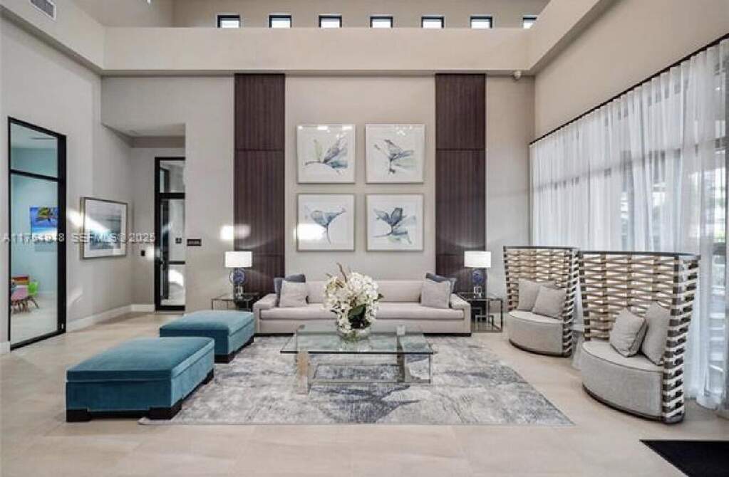 5 Bedroom Single Family Home/House's Image 44