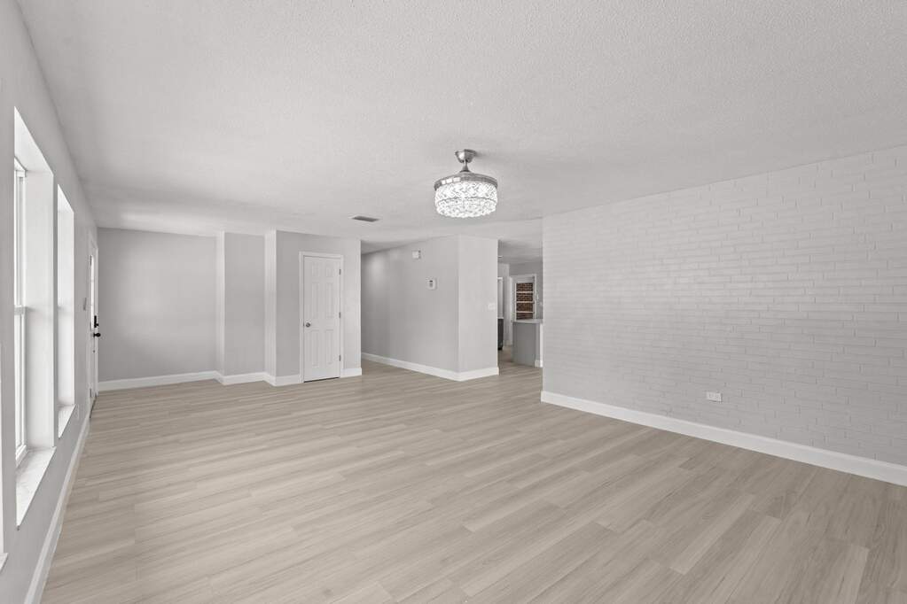 4 Bedroom Single Family Home/House's Image 24