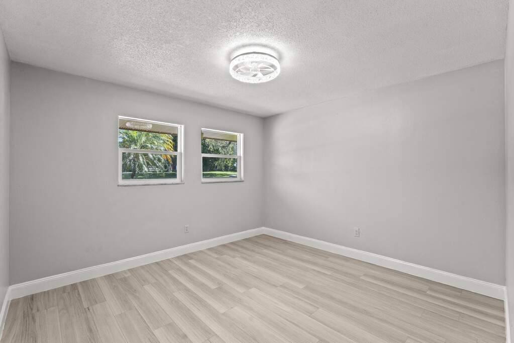 4 Bedroom Single Family Home/House's Image 34