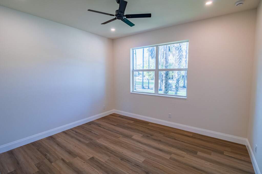 3 Bedroom Single Family Home/House's Image 32