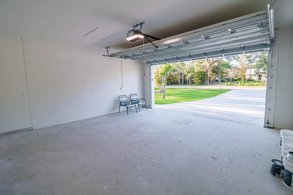 3 Bedroom Single Family Home/House's Image 42