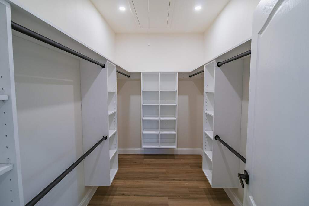 3 Bedroom Single Family Home/House's Image 46