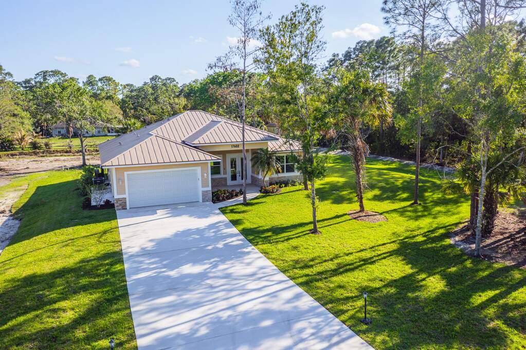 3 Bedroom Single Family Home/House's Image 3