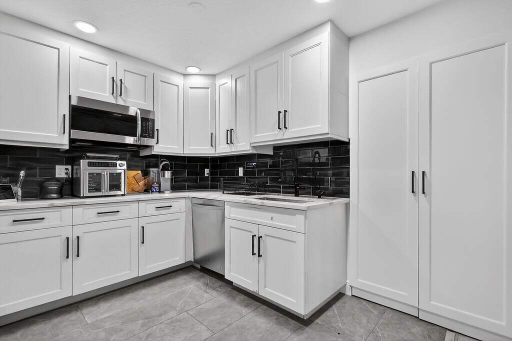 4 Bedroom Single Family Home/House's Image 23