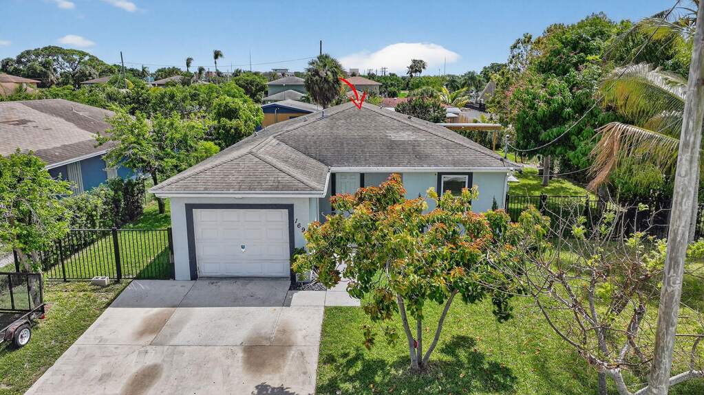 4 Bedroom Single Family Home/House's Image 35