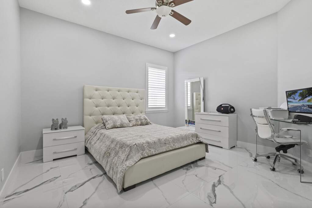 4 Bedroom Single Family Home/House's Image 16
