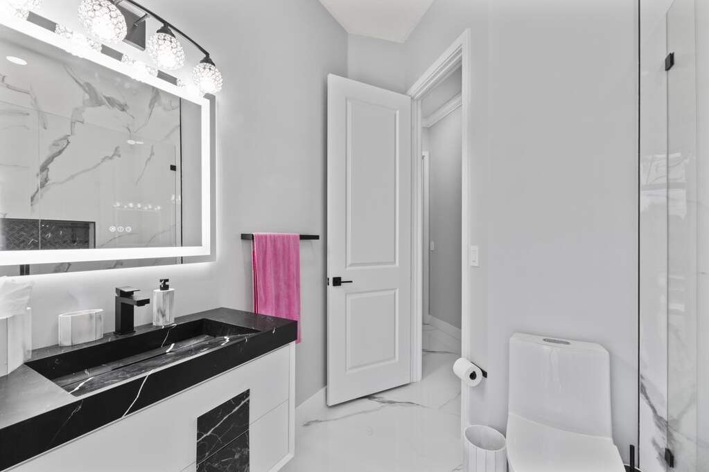 4 Bedroom Single Family Home/House's Image 20