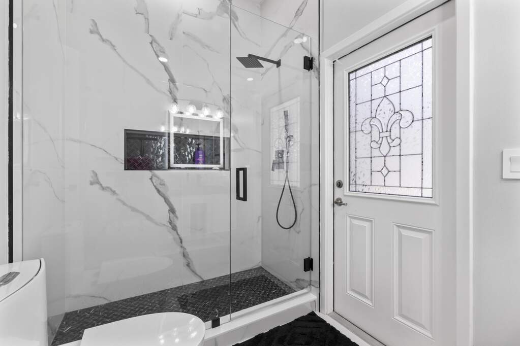 4 Bedroom Single Family Home/House's Image 21