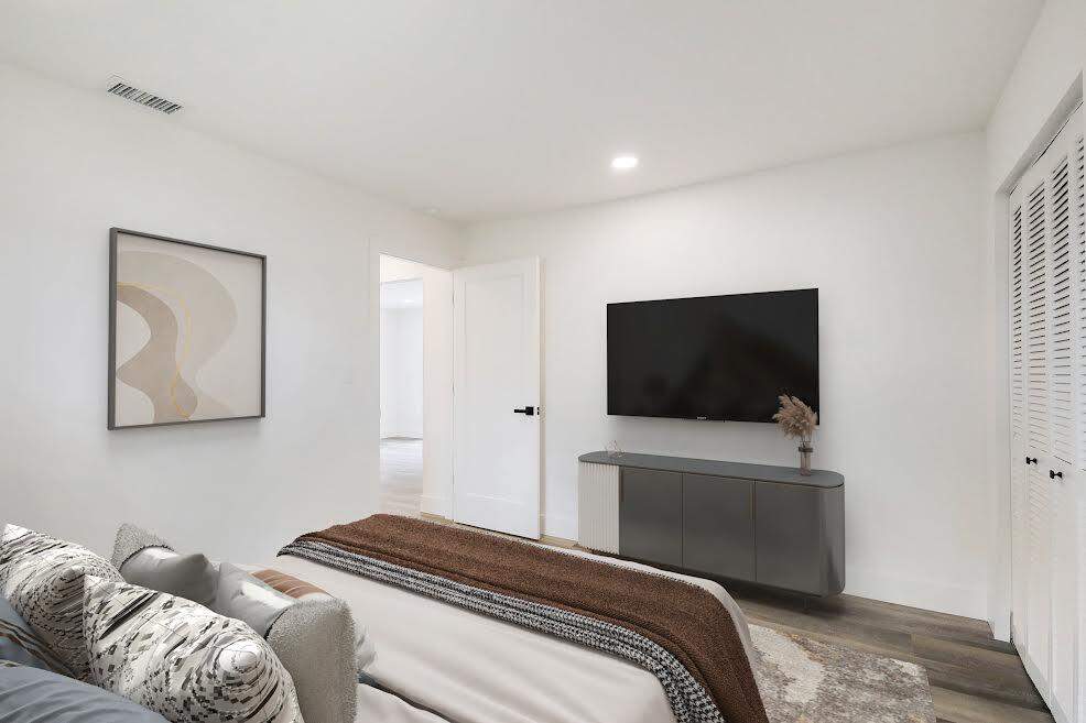 3 Bedroom Single Family Home/House's Image 22