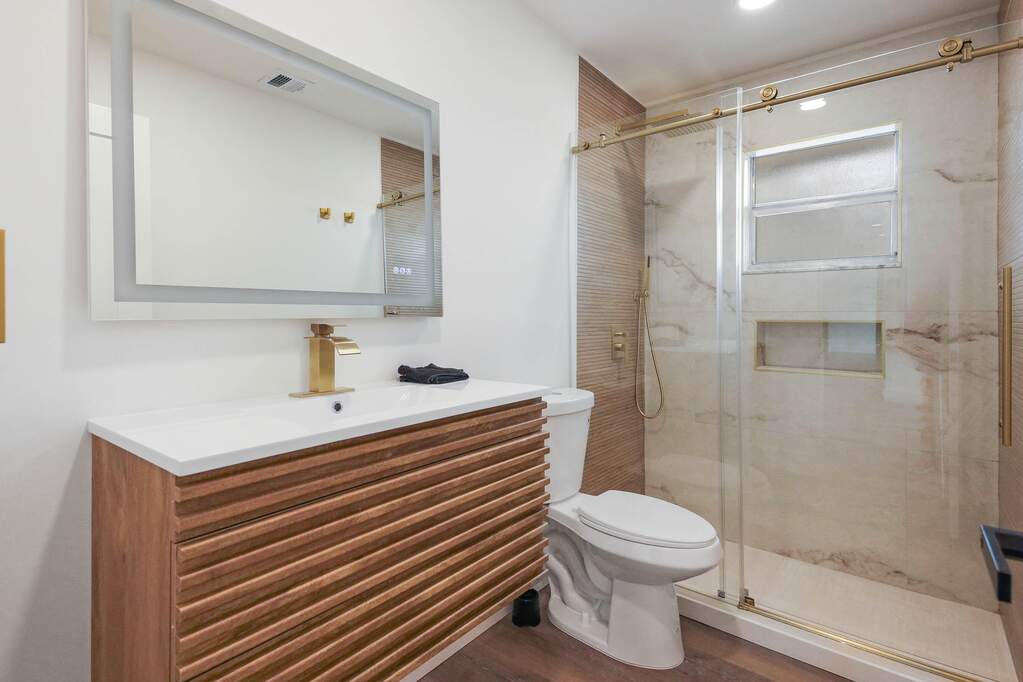 3 Bedroom Single Family Home/House's Image 28