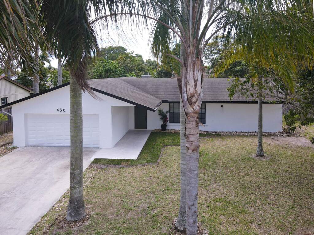 3 Bedroom Single Family Home/House's Image 39
