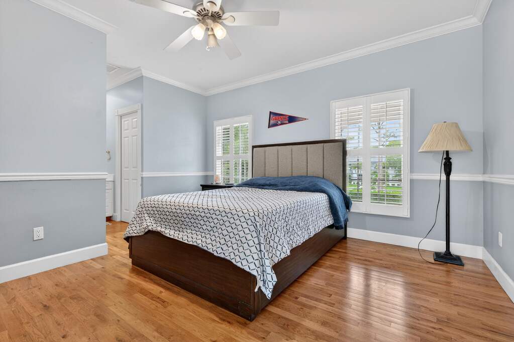 6 Bedroom Single Family Home/House's Image 29