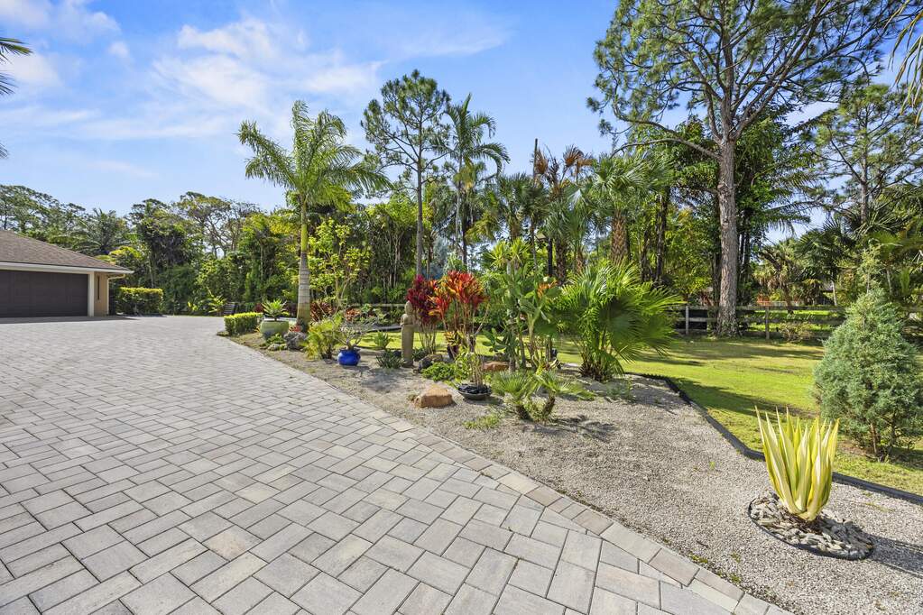 3 Bedroom Single Family Home/House's Image 7