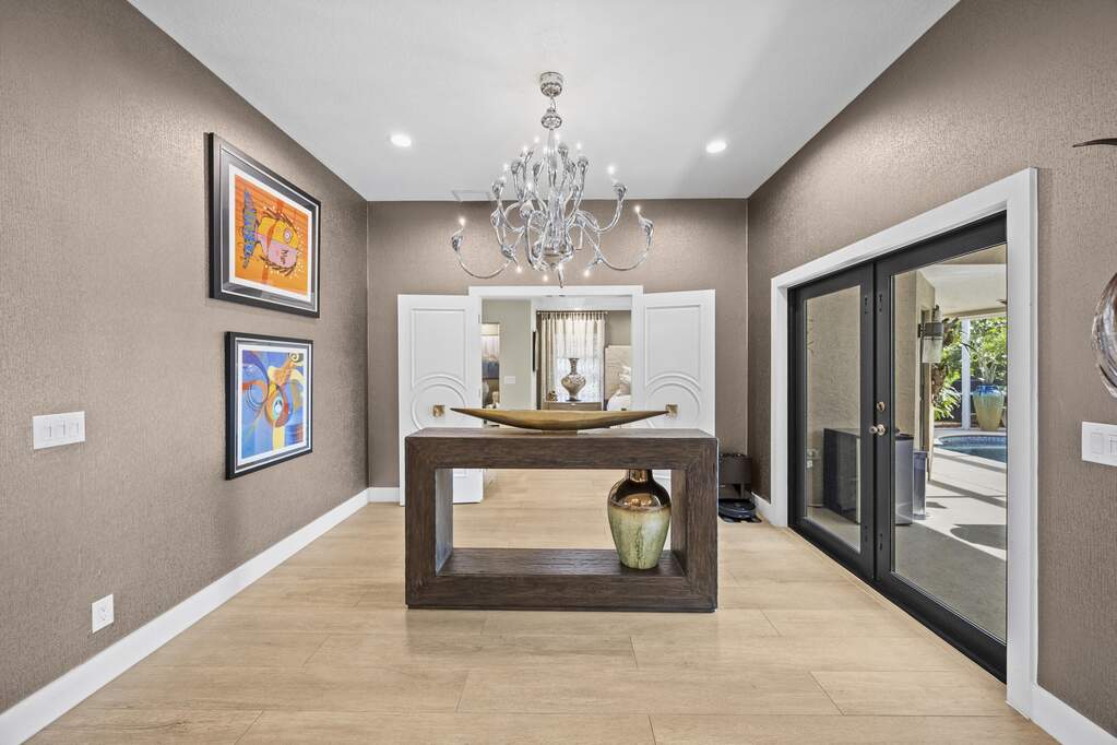 3 Bedroom Single Family Home/House's Image 13