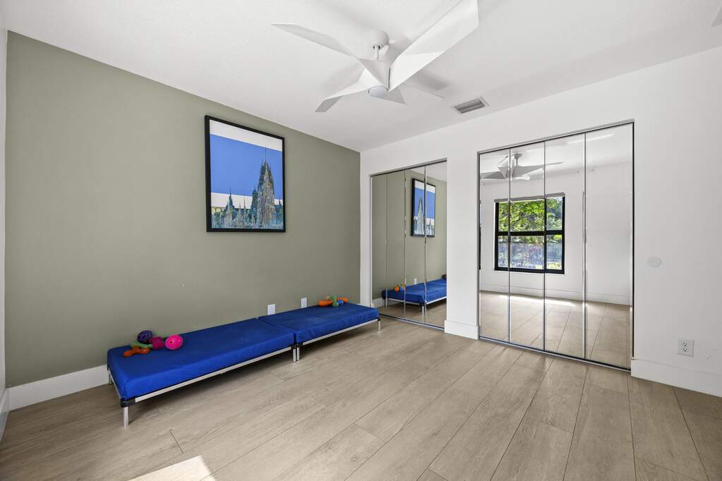 3 Bedroom Single Family Home/House's Image 40