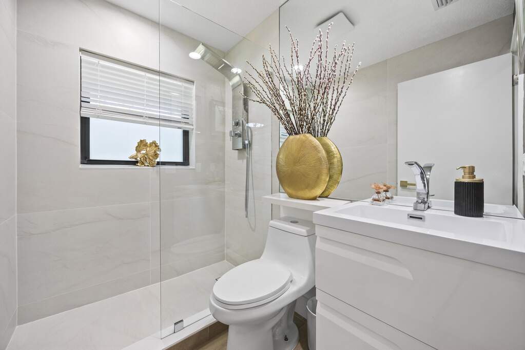 3 Bedroom Single Family Home/House's Image 46