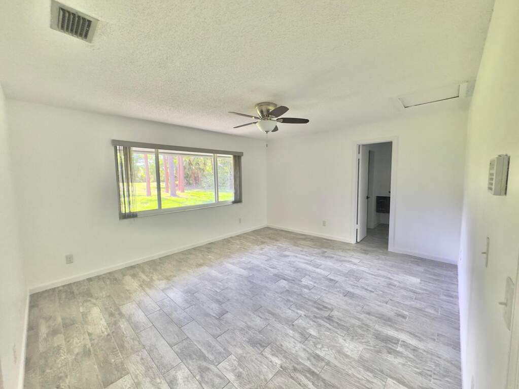 3 Bedroom Single Family Home/House's Image 5