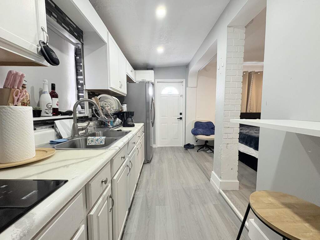 4 Bedroom Single Family Home/House's Image 20