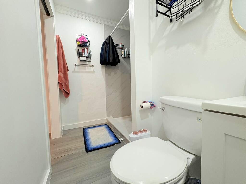 4 Bedroom Single Family Home/House's Image 26