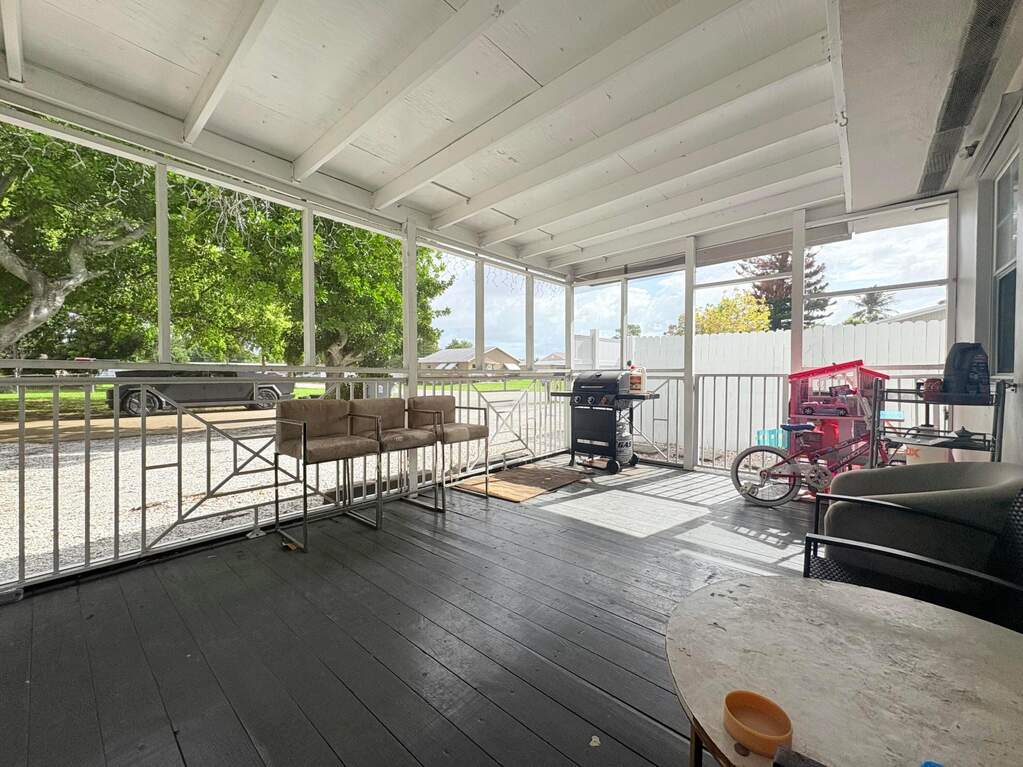 4 Bedroom Single Family Home/House's Image 6
