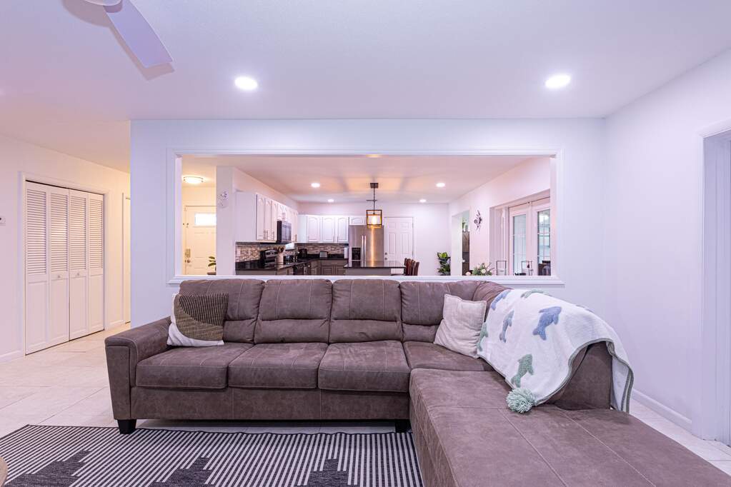 4 Bedroom Single Family Home/House's Image 7