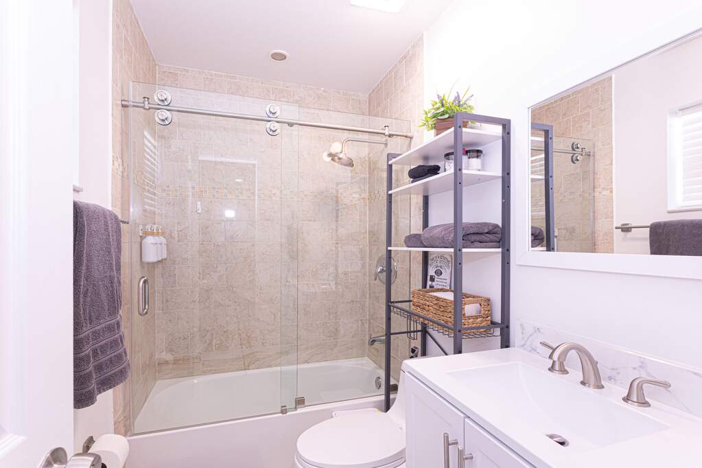 4 Bedroom Single Family Home/House's Image 23