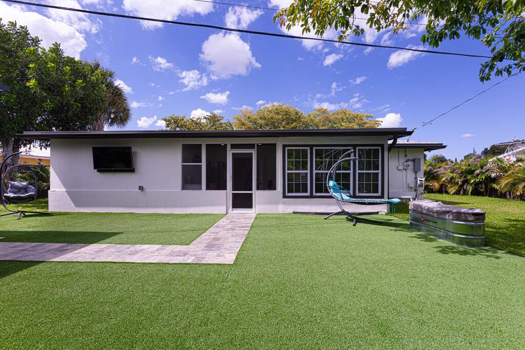 4 Bedroom Single Family Home/House's Image 41