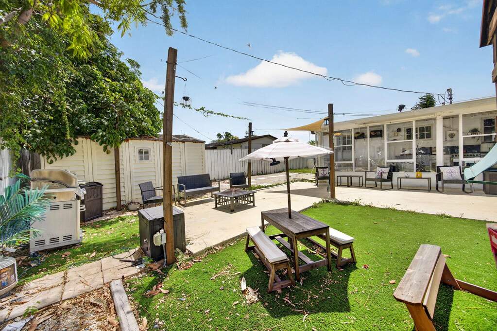 4 Bedroom Single Family Home/House's Image 43