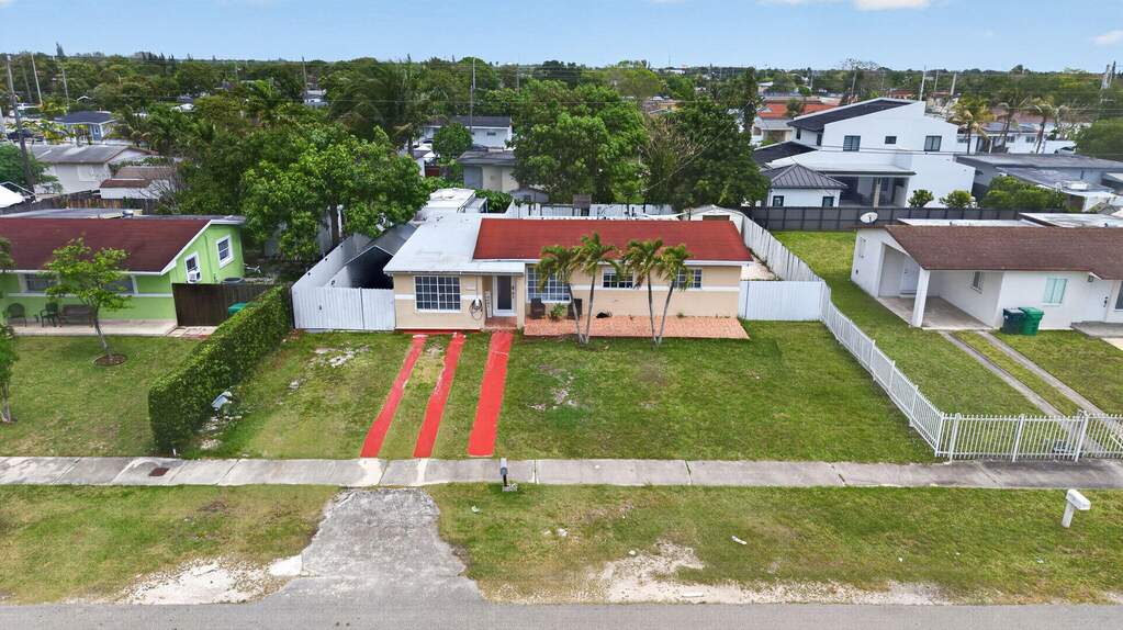 4 Bedroom Single Family Home/House's Image 54