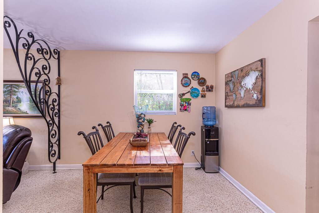 4 Bedroom Single Family Home/House's Image 11