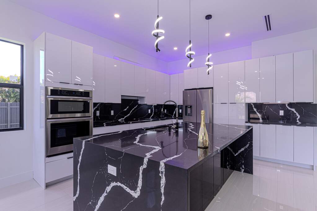3 Bedroom Single Family Home/House's Image 9
