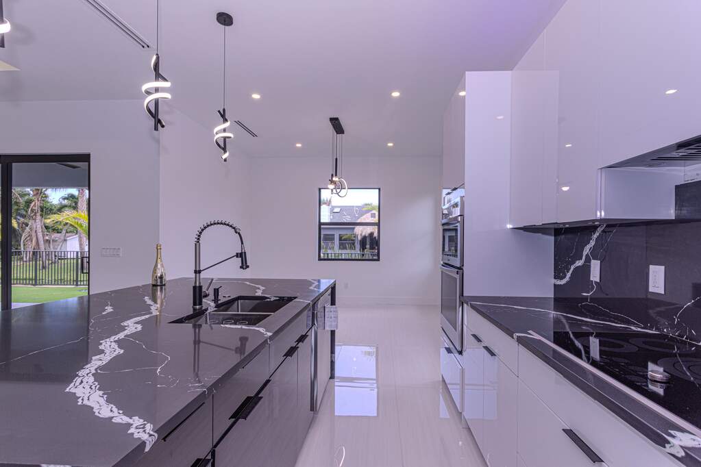 3 Bedroom Single Family Home/House's Image 10